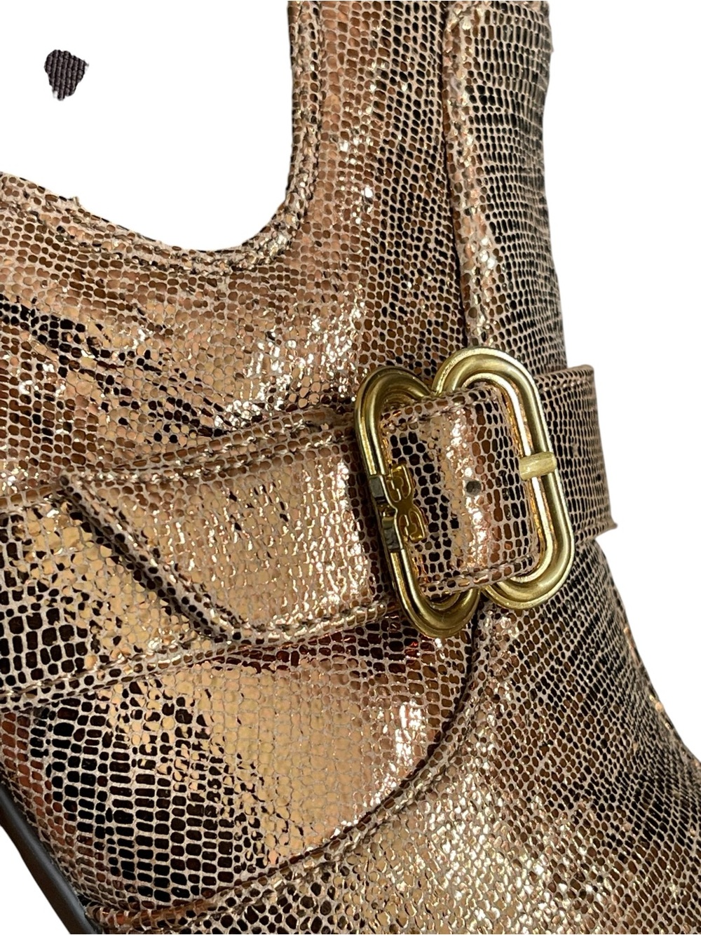 Sam Edelman Women's Suzette
Deep Gold Metallic Chelsea Boot
New Size 8.5” - Picture 7 of 11